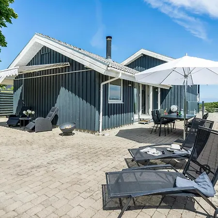 Vakantiehuis Beautiful In With Wifi *